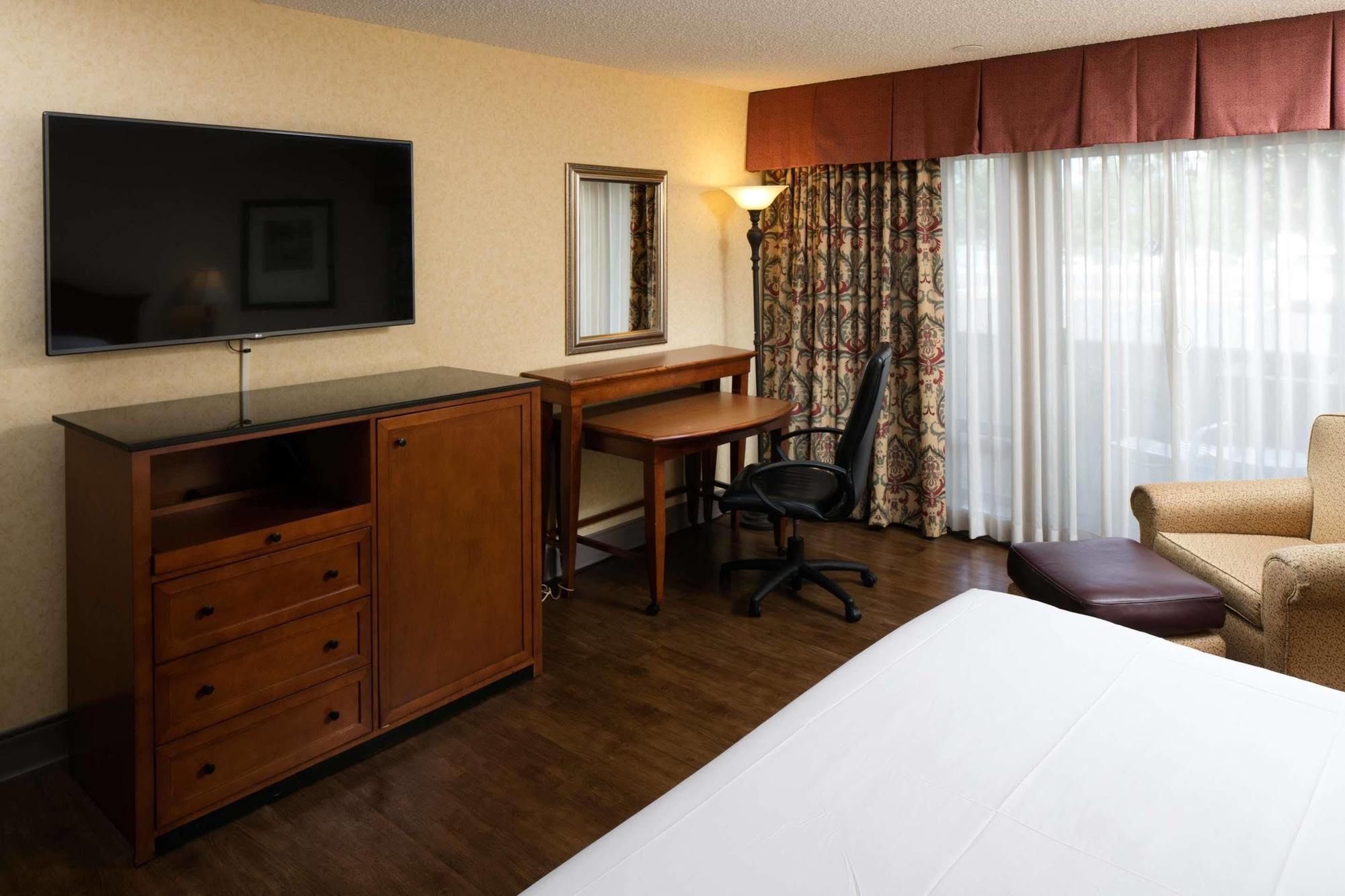 Red Lion Hotel Redding Eksteriør billede